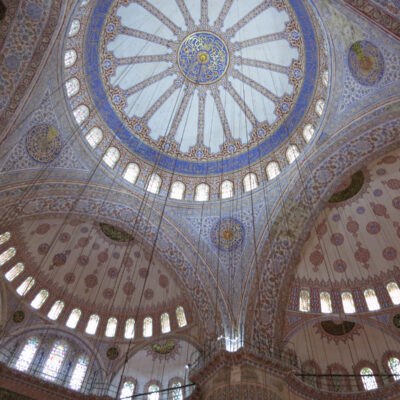 オスマン建築の粋 ブルーモスク